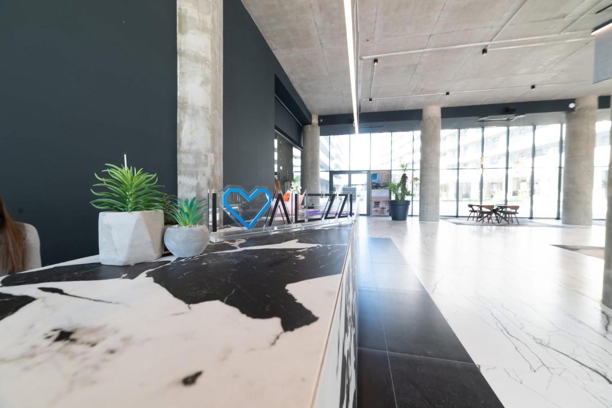 Apartament Mpm In Odyssey -spa Pools &